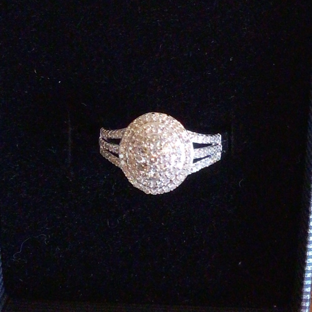 NWOT Sterling Silver White Diamond Ring